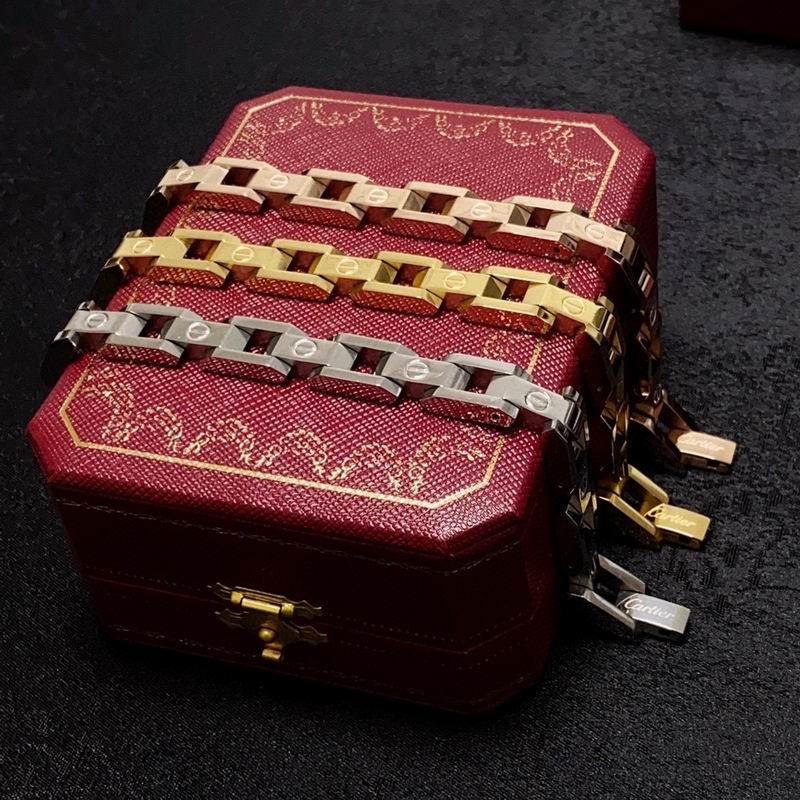 Cartier bracelet 01lyx52 (3)