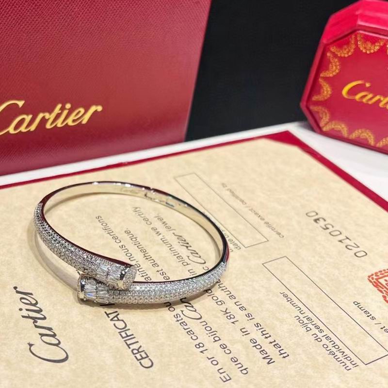 Cartier bracelet 01lyx53 (1)