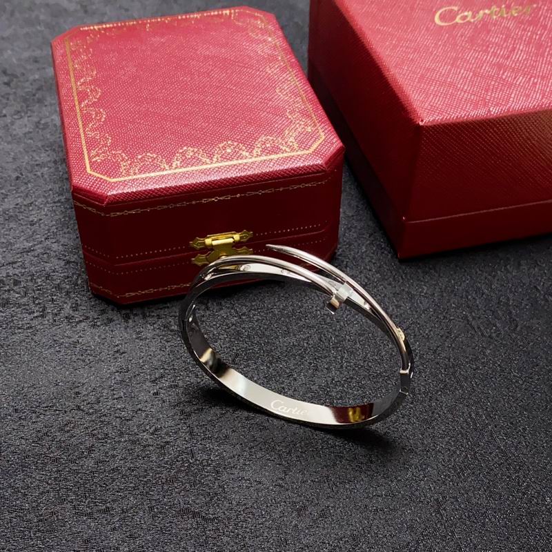 Cartier bracelet 09lyx1 (9)