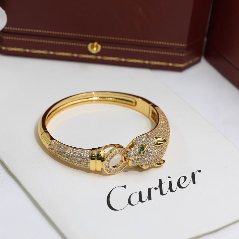 Cartier bracelet 11lyx37 (4)