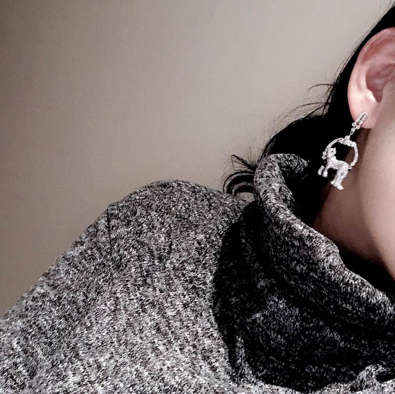 Cartier earring 09lyx2 (3)