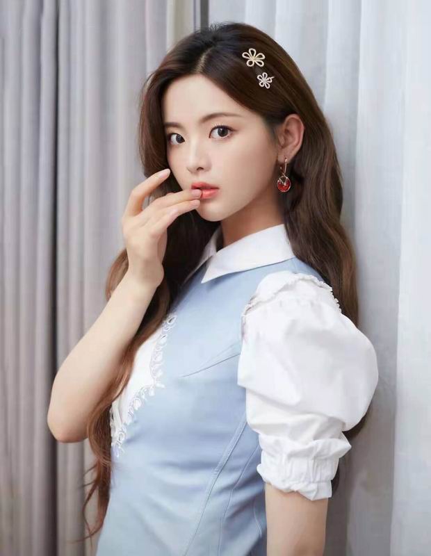 Cartier earring 09lyx4 (1)