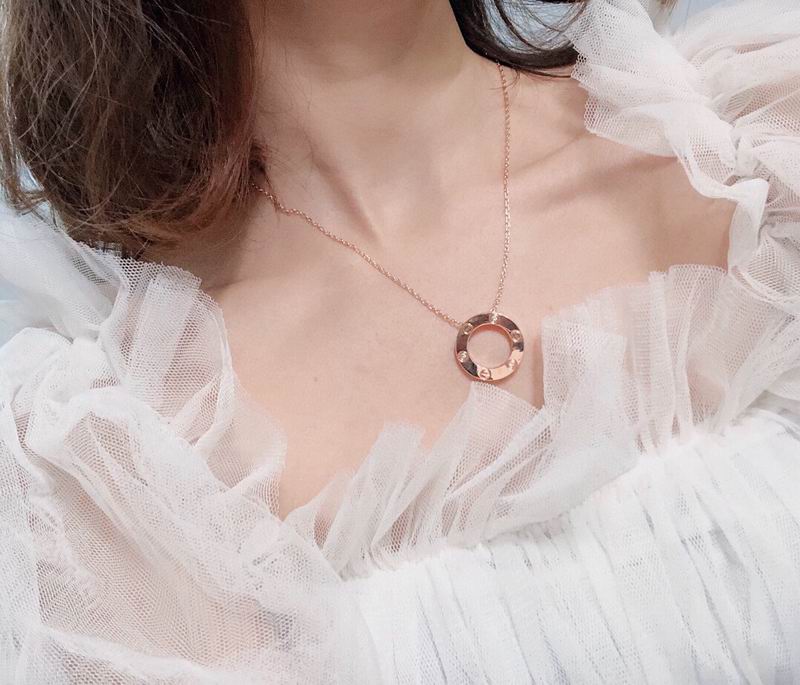 Cartier necklace 11lyx30((1)