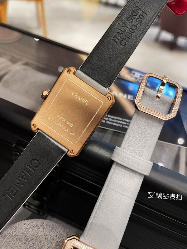 Chanel 27X34mm 18 (9)