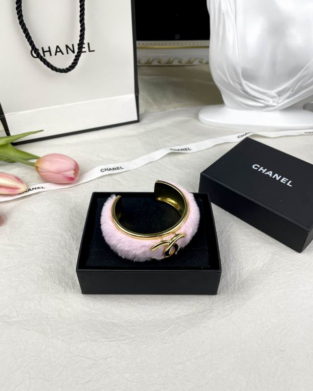 Chanel bracelet 1lyx3 (5)