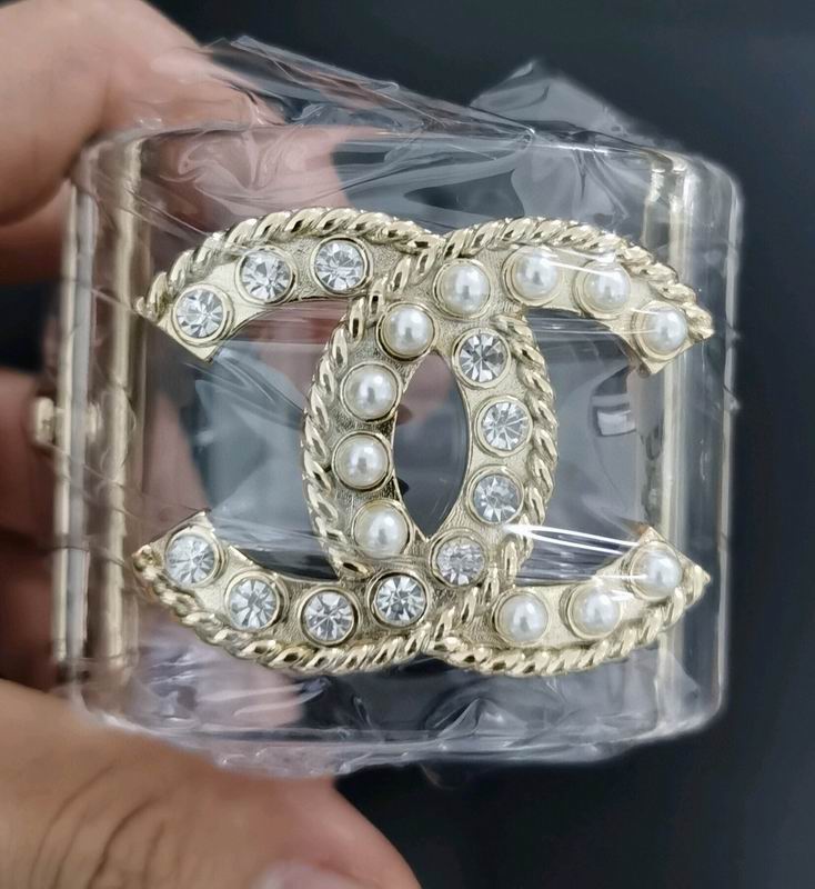 Chanel bracelet 1lyx5 (6)