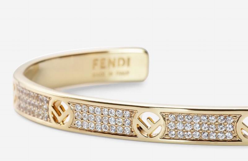 Fendi bracelet 01lyr22 (5)