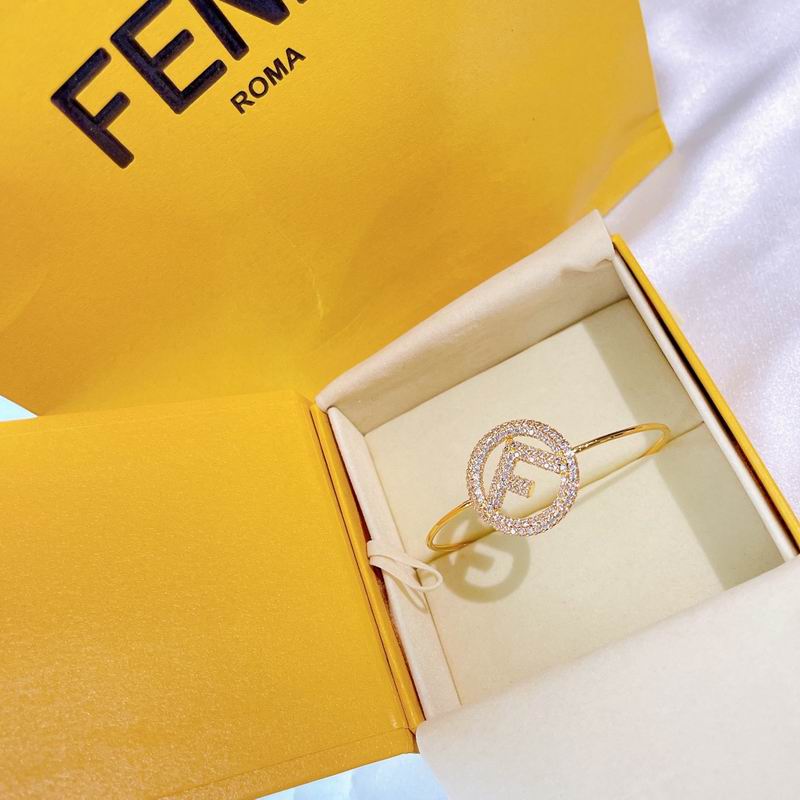 Fendi bracelet 03lyr24 (7)