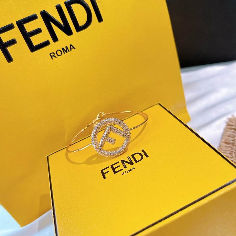 Fendi bracelet 03lyr24 (9)