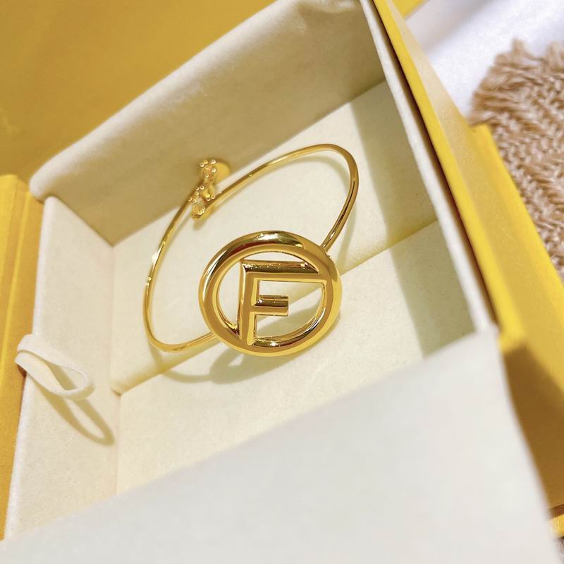 Fendi bracelet 03lyr25 (5)