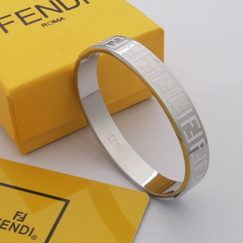 Fendi bracelet 03lyr28 (5)