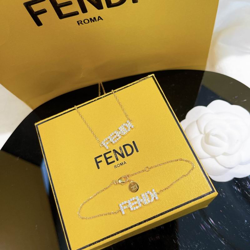 Fendi bracelet 03lyr29 (6)