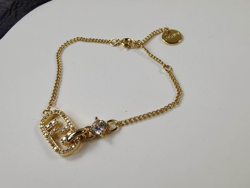 Fendi bracelet 11lyr9 (2)