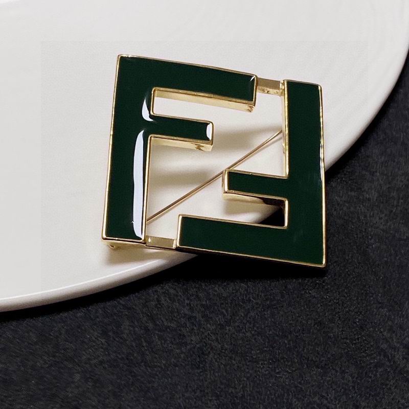 Fendi brooch 10lyr1 (6)