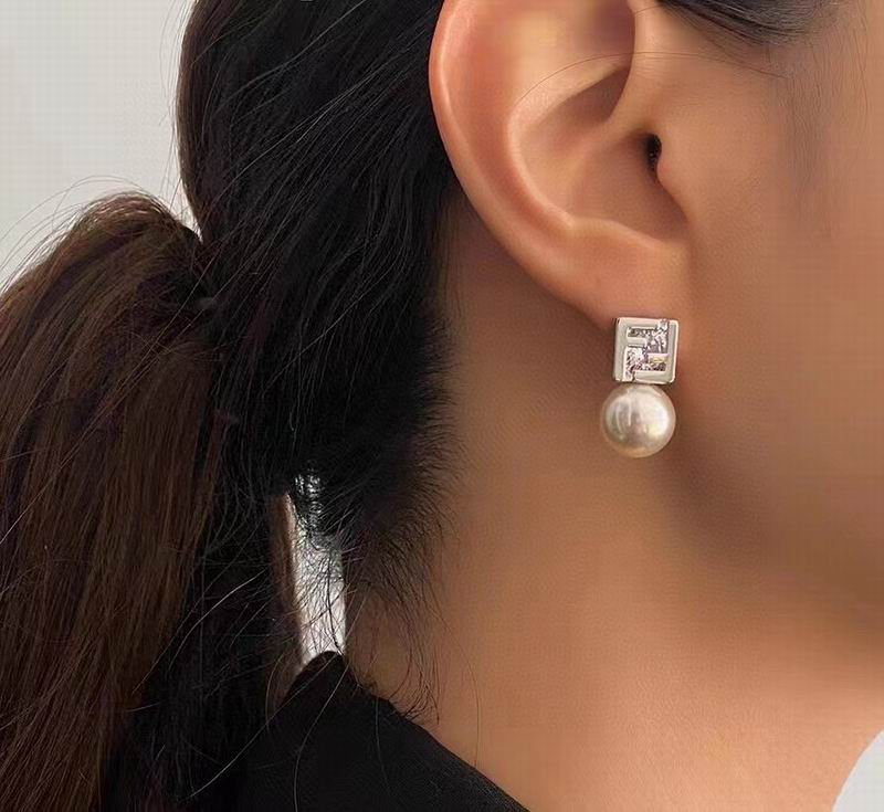 Fendi earring 01lyr61 (4)