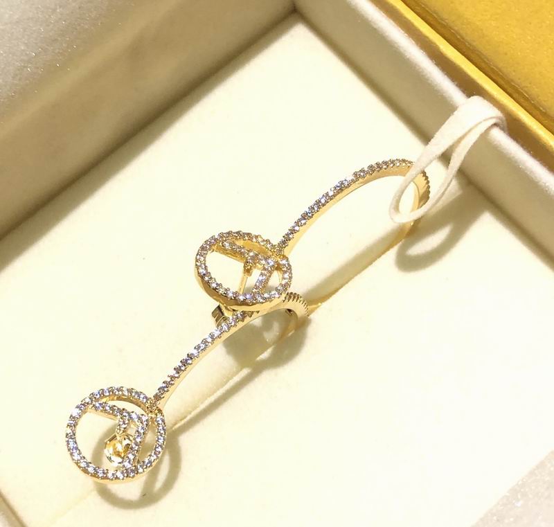 Fendi earring 03lyr87 (3)