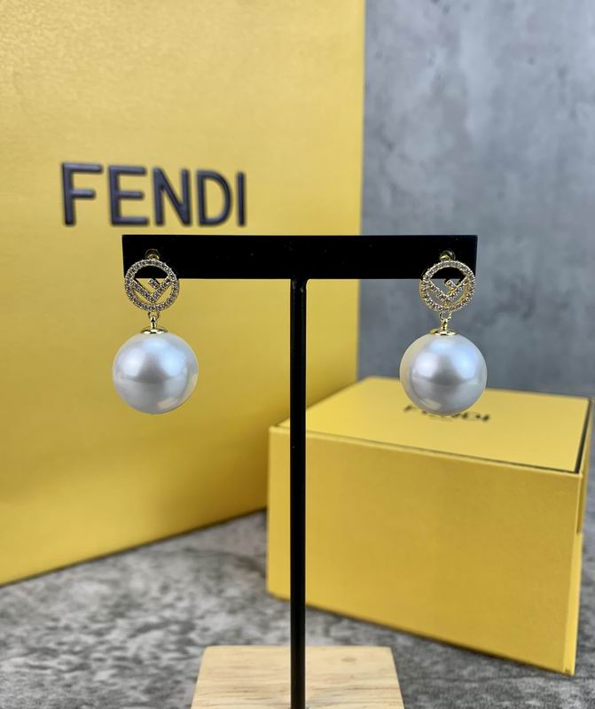 Fendi earring 03lyr90 (1)