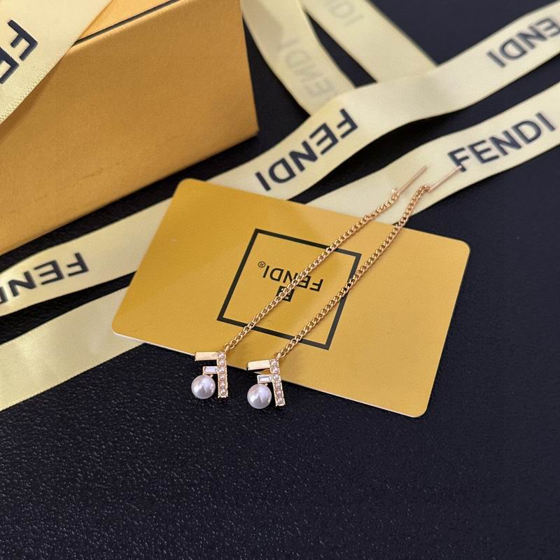 Fendi earring 10lyr18 (1)