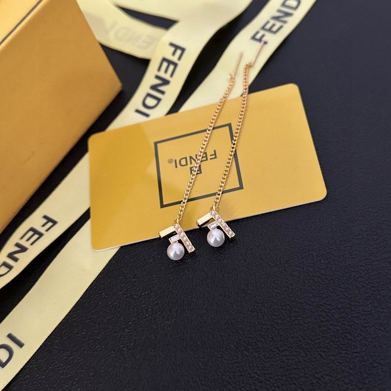Fendi earring 10lyr18 (3)