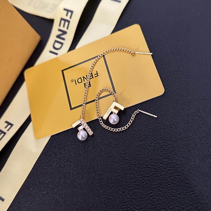 Fendi earring 10lyr18 (4)