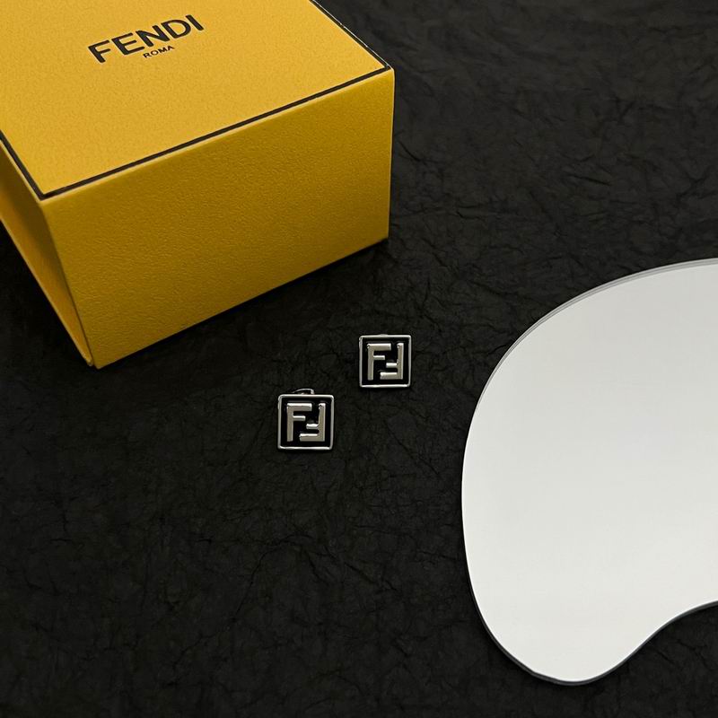 Fendi earring 10lyr26 (17)
