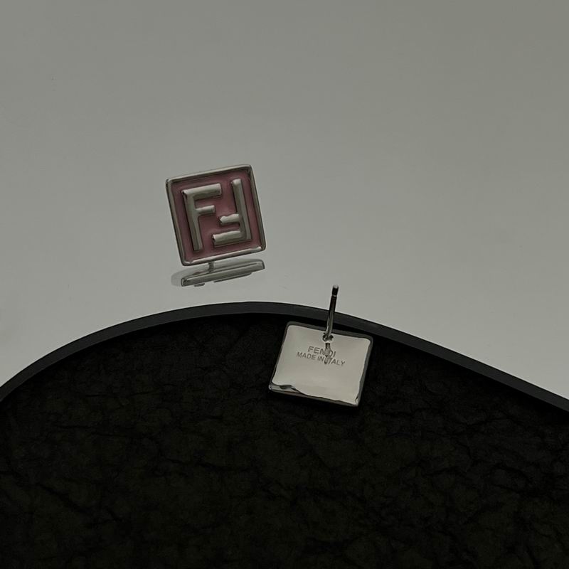 Fendi earring 10lyr26 (6)