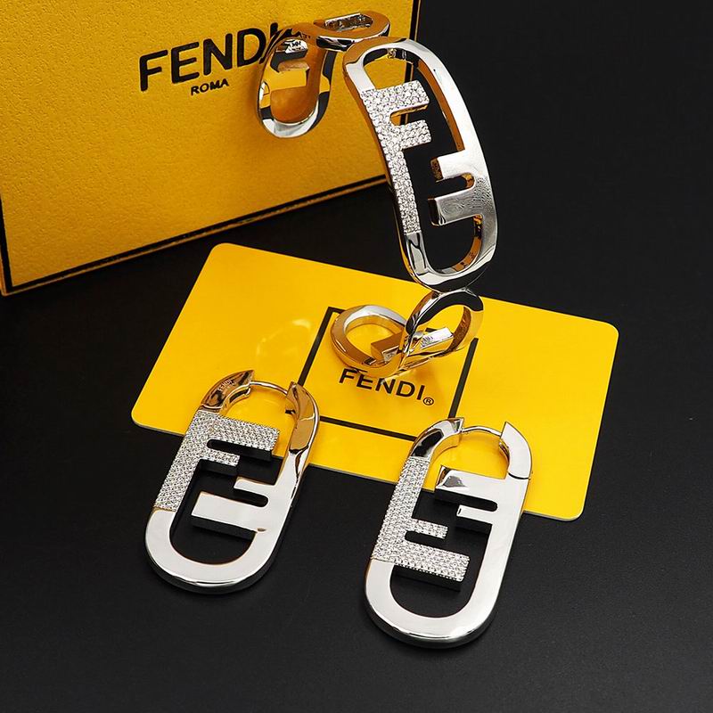 Fendi earring 11lyr28 (9)