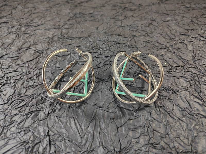 Fendi earring 11lyr33 (1)