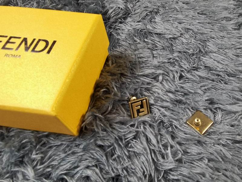 Fendi earring 11lyr38 (4)