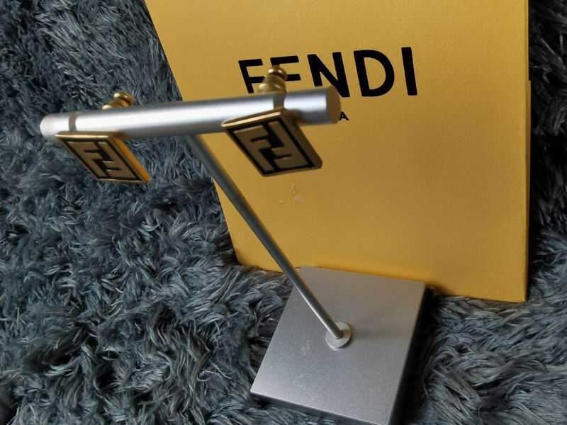 Fendi earring 11lyr38 (5)