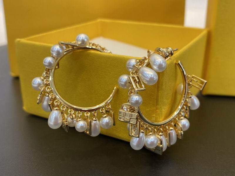 Fendi earring 11lyr42 (4)
