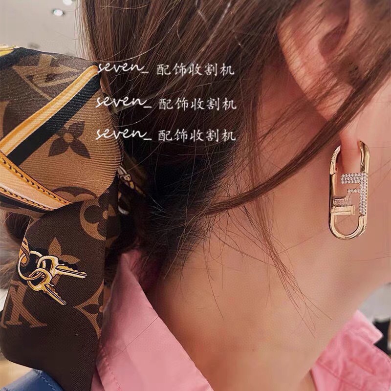 Fendi earring 12lyr47 (3)