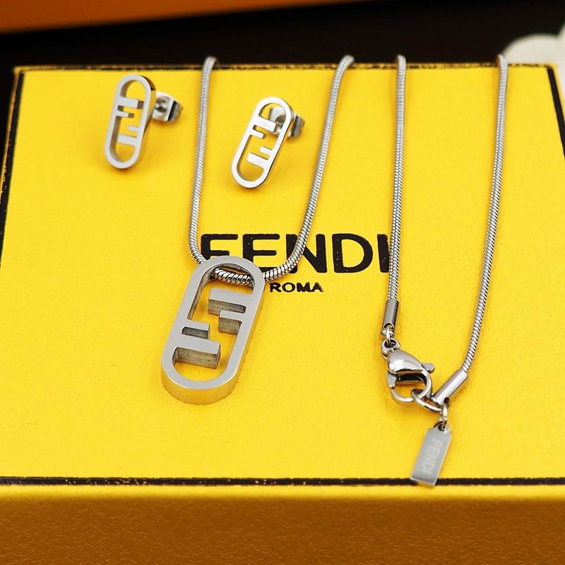 Fendi necklace 01lyr13 (4)