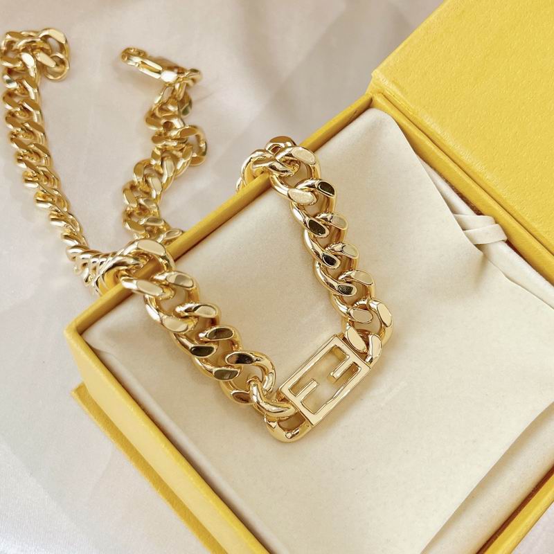 Fendi necklace 03lyr17 (3)