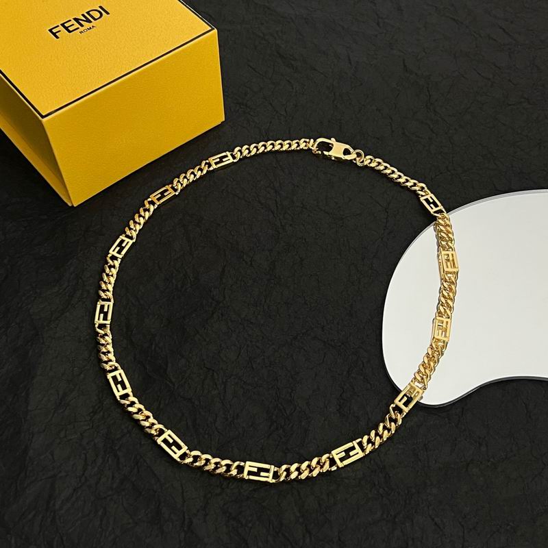 Fendi necklace 10lyr2 (1)