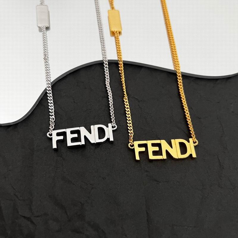 Fendi necklace 10lyr4 (1)
