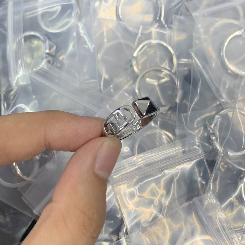 Fendi ring 01lyr15 (2)