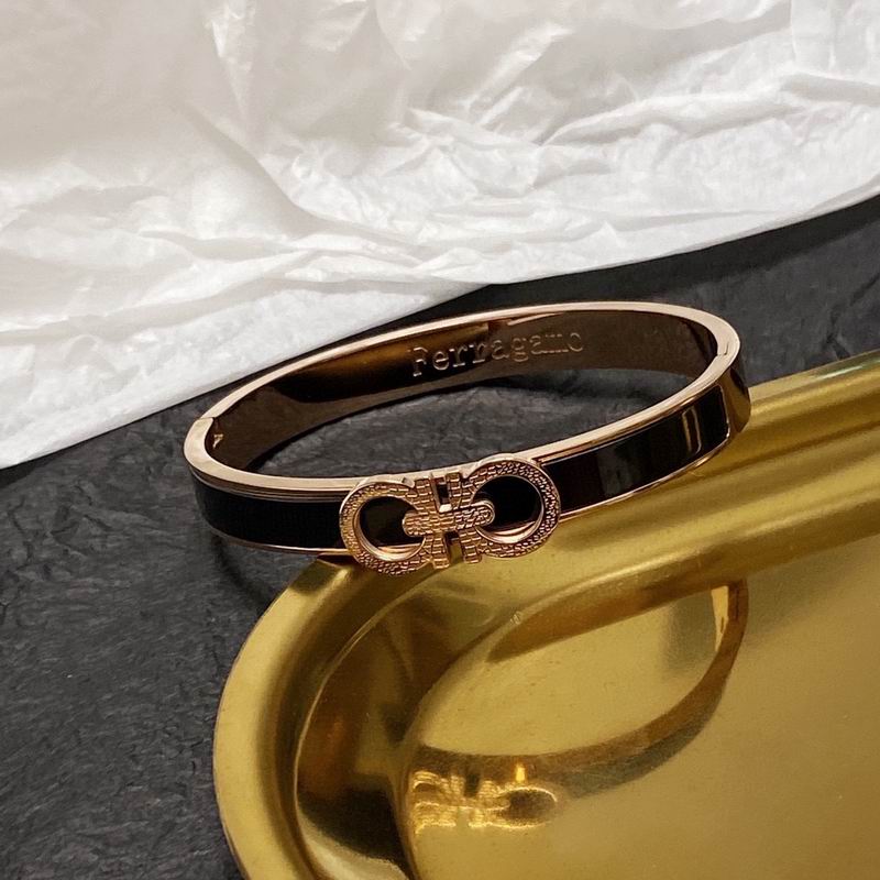 Ferragamo bracelet 1lyr2 (5)