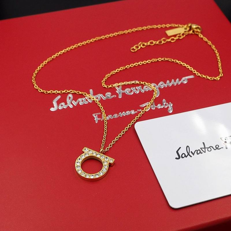 Ferragamo necklace 11lyr1 (3)