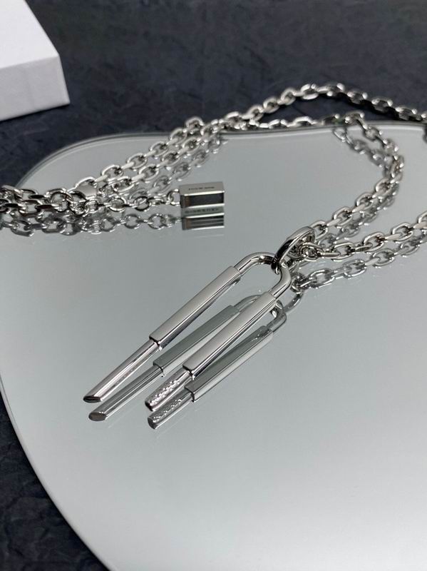 Givenchy necklace 01lyr3(11)