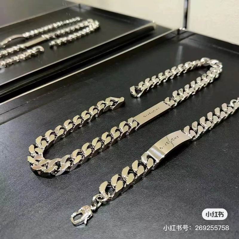 Givenchy necklace 11lyr2 (6)