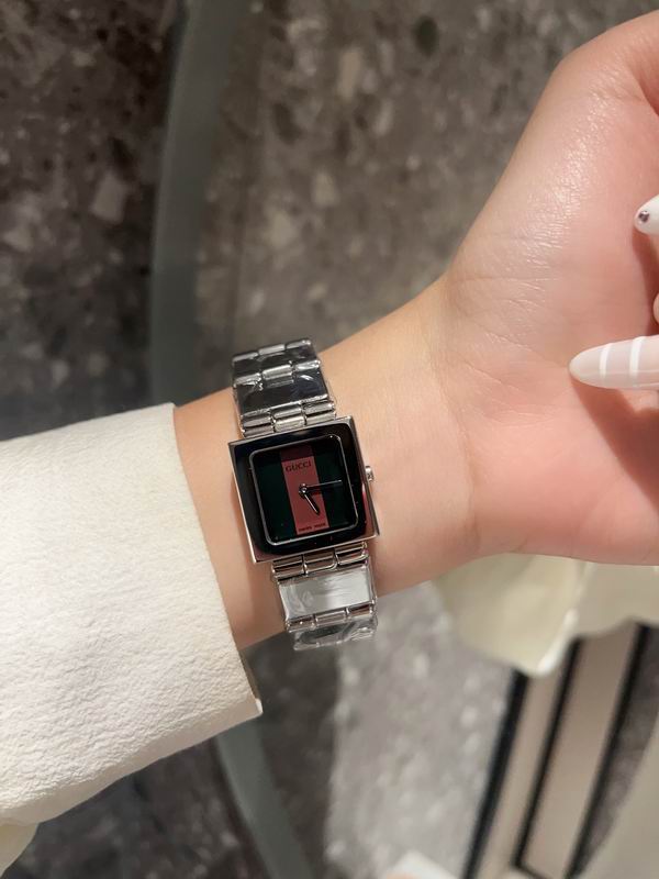 Gucci 22mm 23 (1)