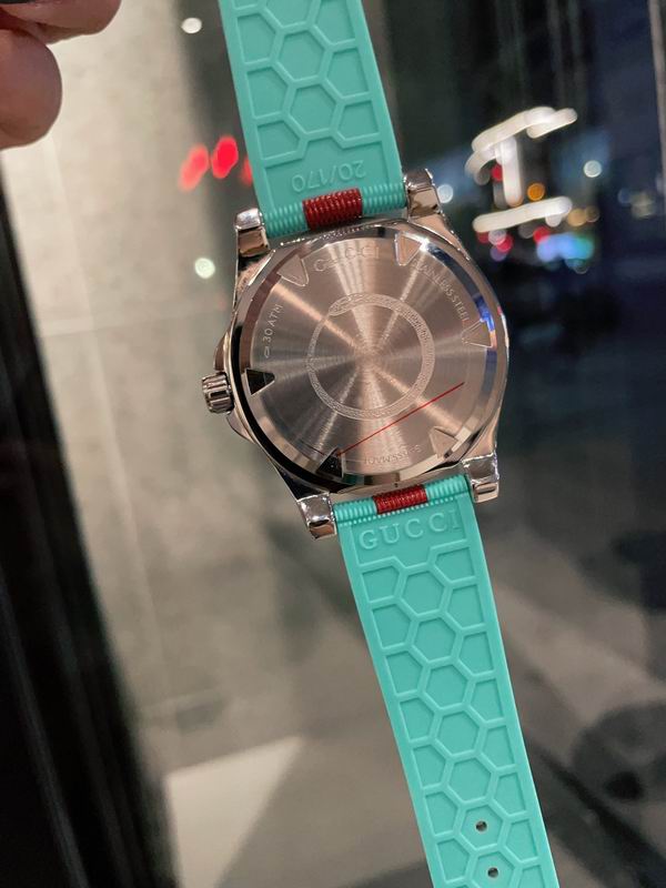 Gucci 40mm 13 (1)