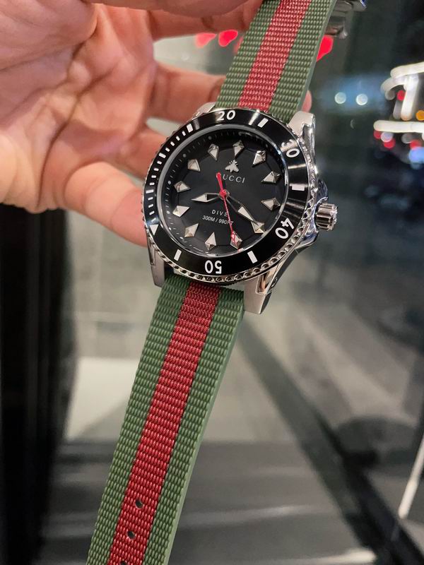Gucci 40mm 13 (28)