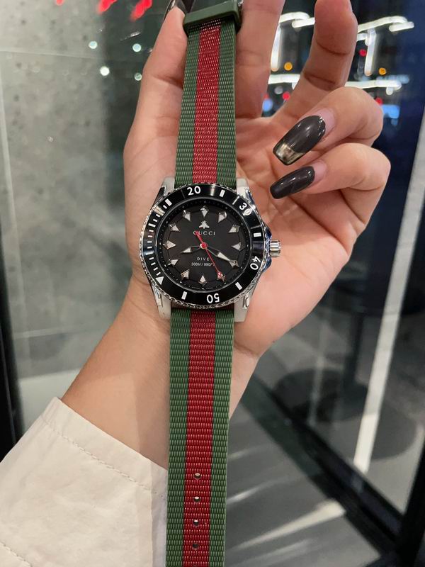 Gucci 40mm 13 (29)