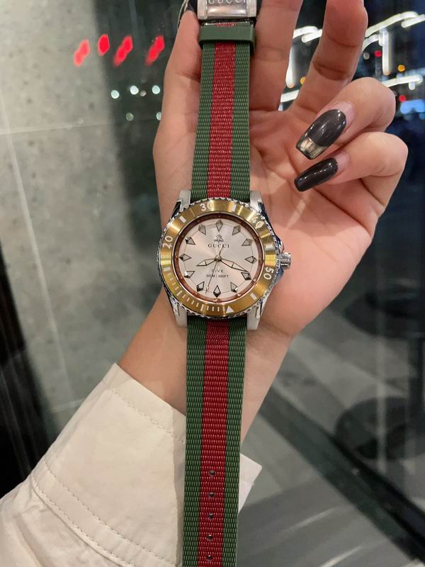 Gucci 40mm 13 (38)