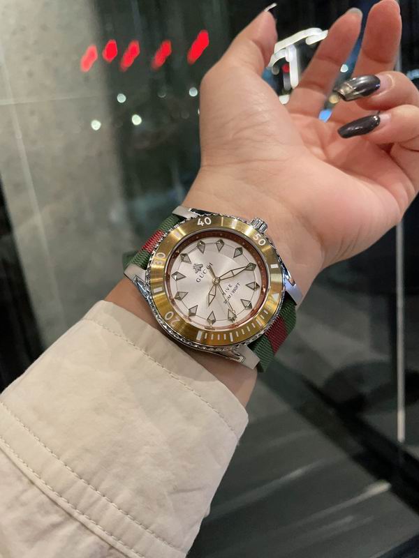Gucci 40mm 13 (44)