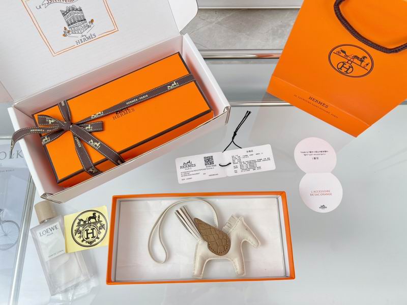 HERMES keyring lyh14 (3)