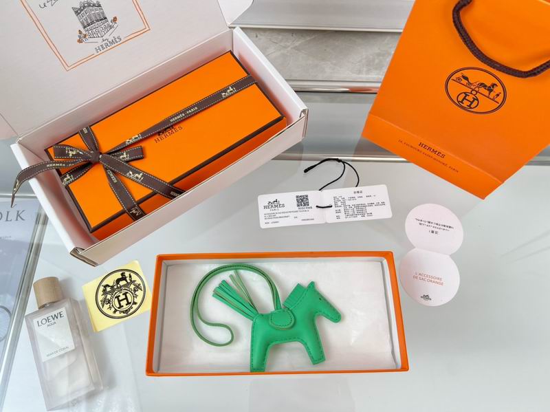 HERMES keyring lyh2 (2)