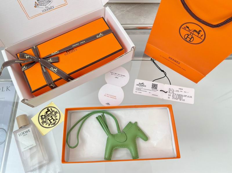 HERMES keyring lyh8 (2)